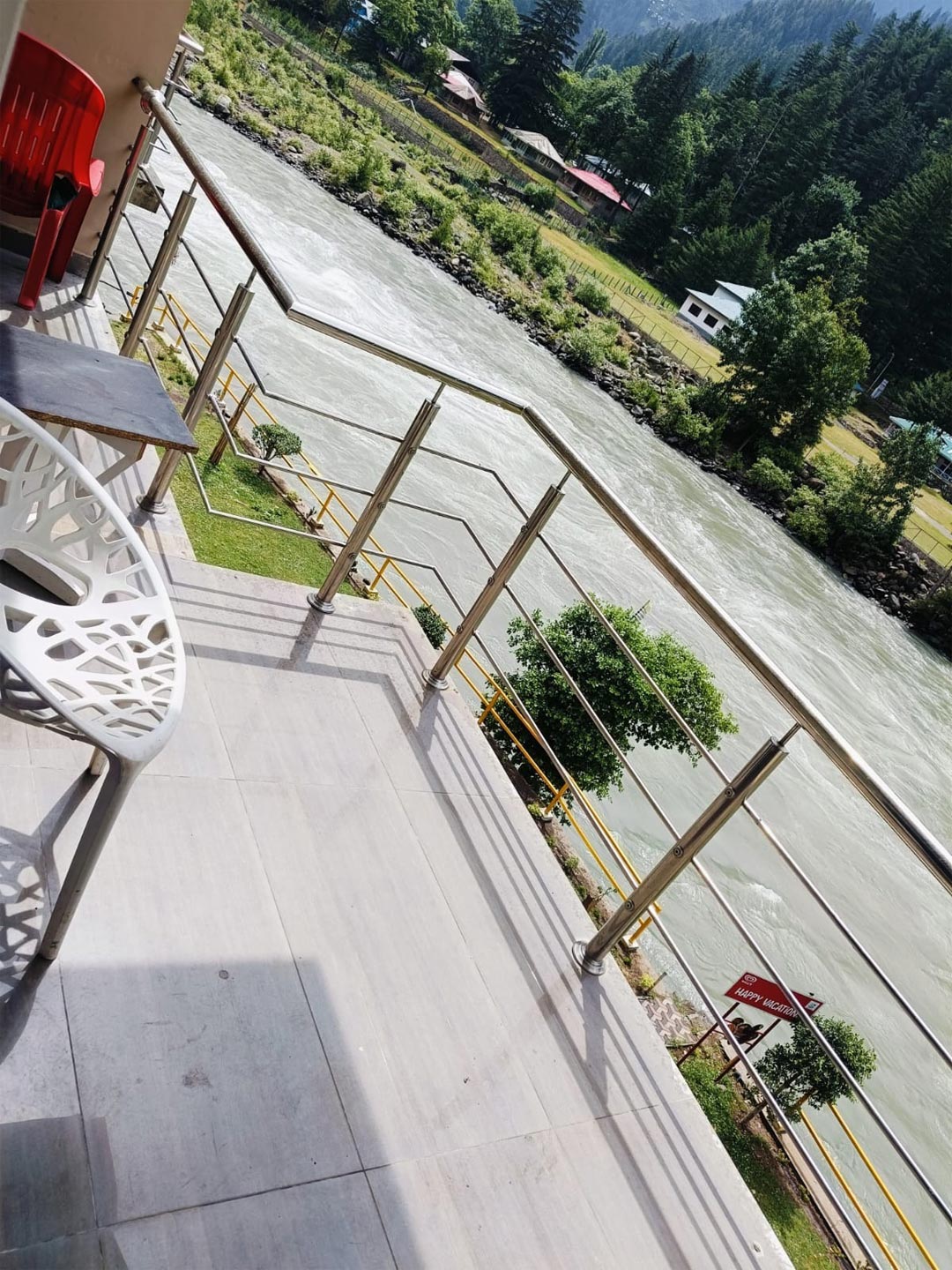 Hotel-Neelum-Vally-3