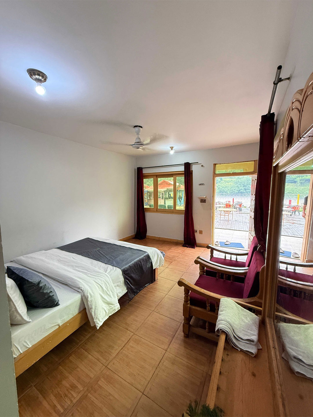 Hotel-Neelum-Vally-5