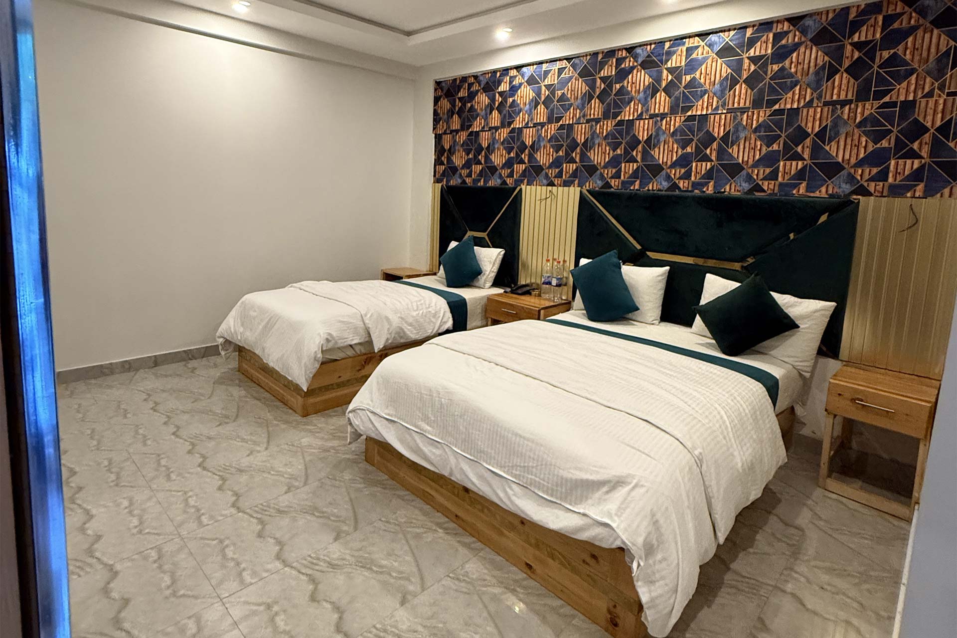 Suite Executive Room Neelum Elites Hotel